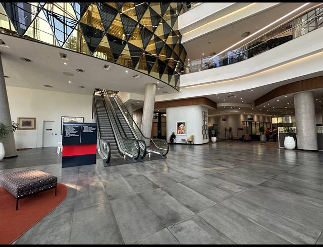 313M² OFFICE TO LET IN SANDOWN